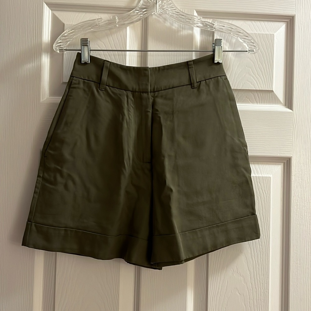 Boden Olive Shorts 0